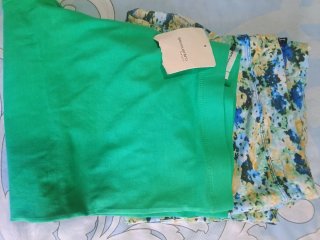 Lote 2 leggings verdes y estampados