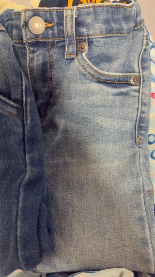 Pantalones vaqueros niño