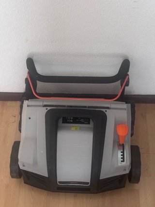 ESCARIFICADOR Y RASTRILLO 2-EN-1
