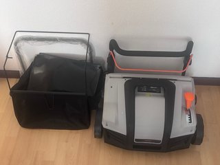 ESCARIFICADOR Y RASTRILLO 2-EN-1