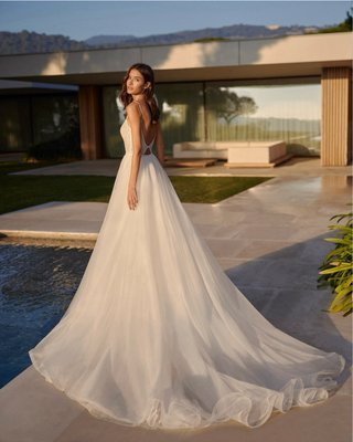 Vestido Novia Rosa Clará + Sobrefalda