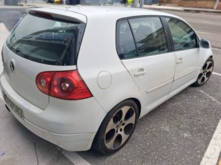 Volkswagen Golf GT tdi 105 cv