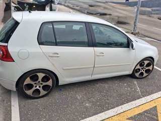 Volkswagen Golf GT tdi 105 cv