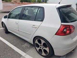 Volkswagen Golf GT tdi 105 cv