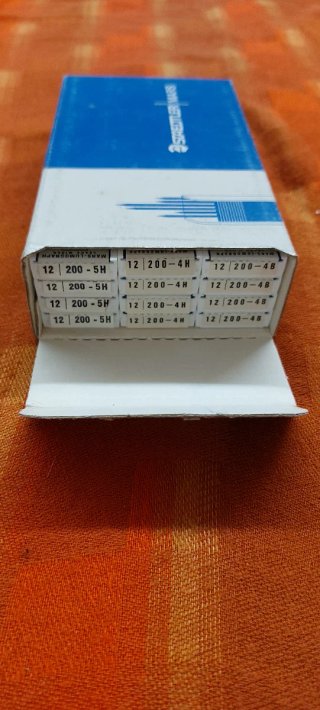Set mine per portamine 2mm Staedtler Mars