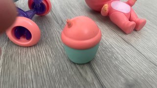 Bebe Llorón con Carrito y Accesorios