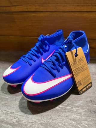 Botas Futbol Niño Nike Talla 35.5