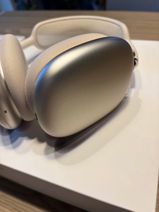 Airpods Max Galassia (Starlight)