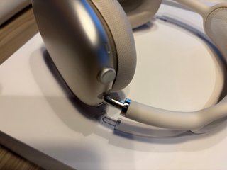 Airpods Max Galassia (Starlight)
