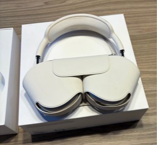 Airpods Max Galassia (Starlight)