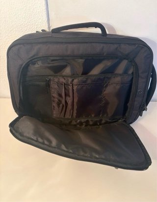 Mochila Multifuncional Negra