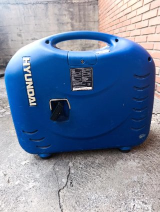 Generador Inverter Hyundai HY2000Si 2000W