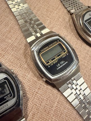 Orologi digitali vintage misti