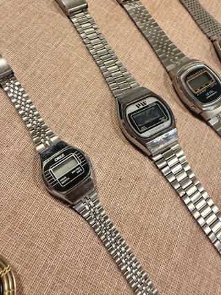 Orologi digitali vintage misti