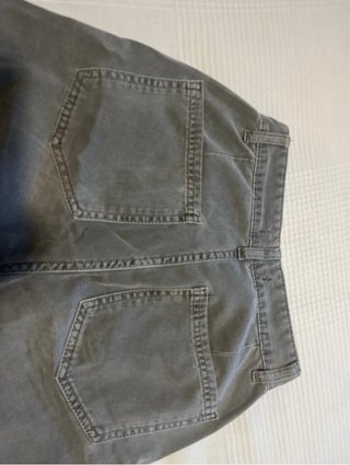 Pantalones cargo grises