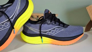 Zapatillas Saucony Triumph 23 Azul/Amarillo