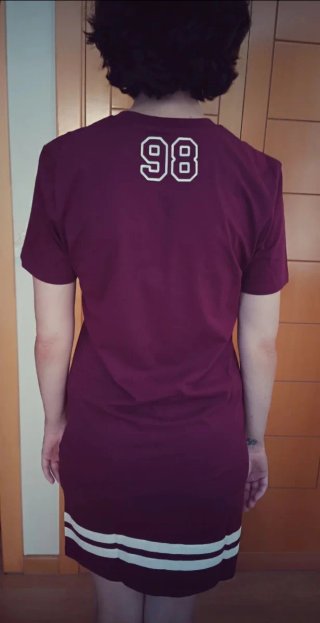 Vestido universitario MOVE ON