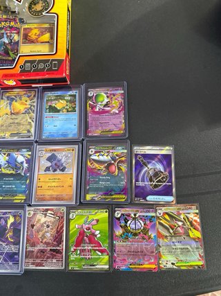 Caja Entrenador Pokémon Celebrations