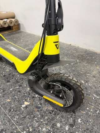 Patinete Eléctrico Ecovoltaje Amarillo