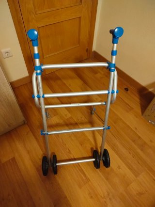 Andador plegable aluminio doble empuñadura