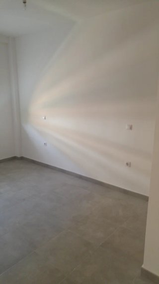 Se vende piso calle Valdemarin
