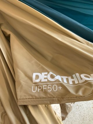 Sombrilla playera refugio compacto carpa decathlon