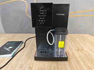 Cecotec Cafetera Superautomática Cremmaet Compactc