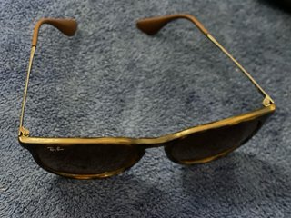 Occhiali da sole Ray-Ban marroni usati