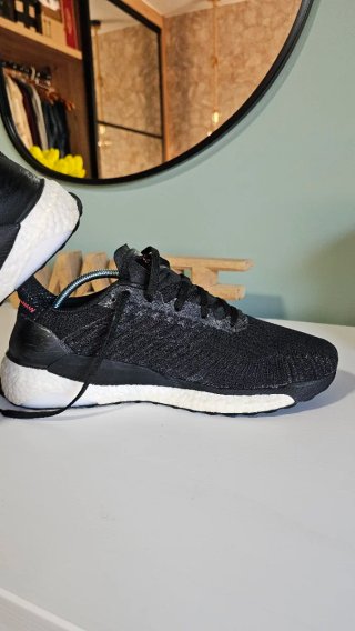 Adidas solarboost