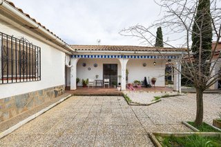 Chalet en venta en Otura