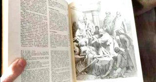 La Biblia de Jerusalén, tres volúmenes ilustrados