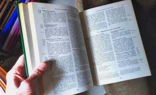 La Biblia de Jerusalén, tres volúmenes ilustrados