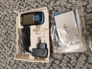 Samsung SGH-E251 Music & Style