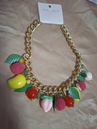 Collar frutas cadena dorada verano