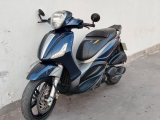 Piaggio Beverly 350 Maxi Scooter Azul/Plata