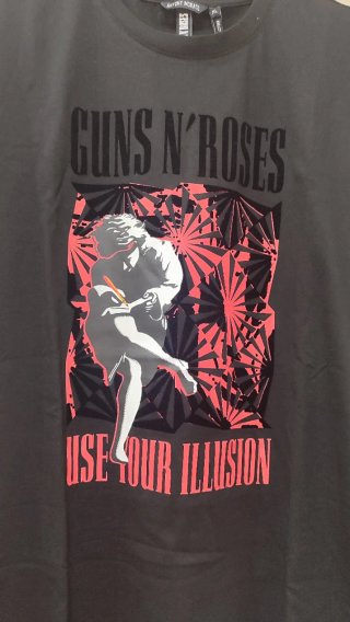 Camiseta Guns N' Roses Use Your Illusion
