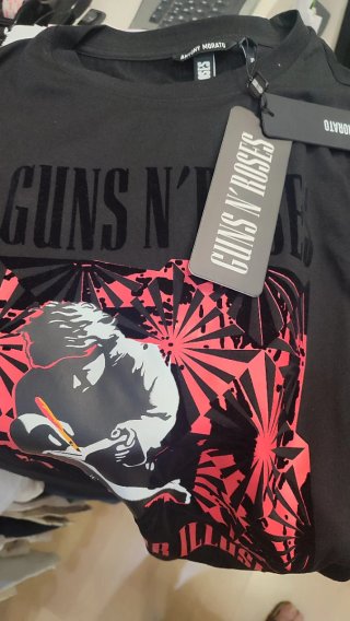 Camiseta Guns N' Roses Use Your Illusion