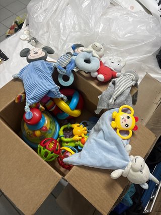 Lote Juguetes Bebé Peluches y Sonajeros