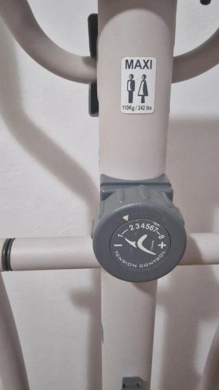 Máquina Elíptica Gimnasio