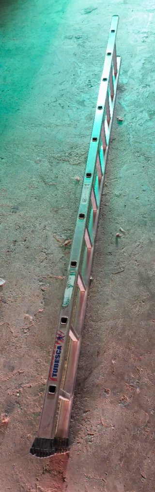 Escalera Tubesca 1x10 296cm