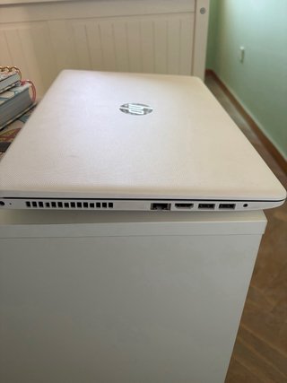 Portátil HP 15,6” blanco