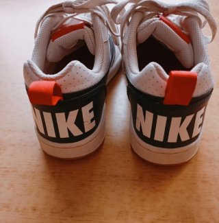 Nike Court Borough Low Talla 36