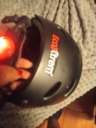 Casco patín 2unid led atras