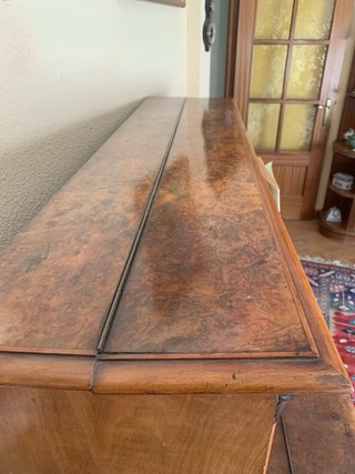 Piano antiguo de madera