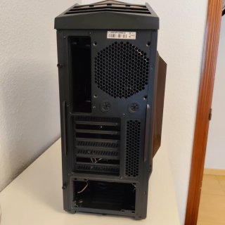 Caja Torre PC Zalman