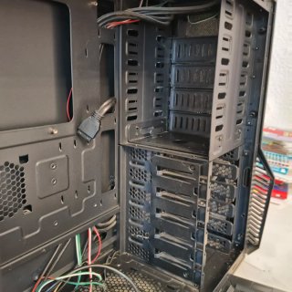 Caja Torre PC Zalman
