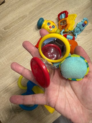Lote Juguetes Bebé: Martillo, Móvil, Llaves