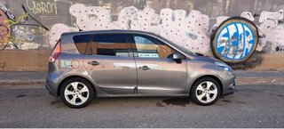 Renault Scenic 2011