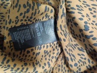 Top H&M Smanicato Scollo V Animalier