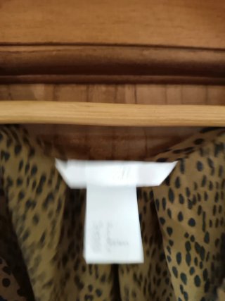Top H&M Smanicato Scollo V Animalier